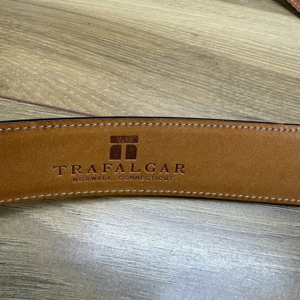 TRAFALGAR Easton Belt Mens‎ 38/95 Black Leather Handpolished Cortina Leather
